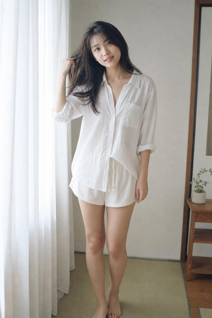 窗边日系胶片写真·清晨女友视角